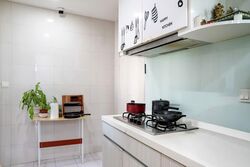1 Canberra (D27), Condominium #552200041